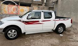 نیسان نەڤارا